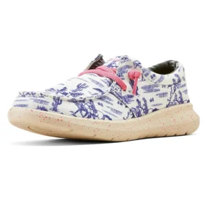 Ariat Women`s Navy Westbound Print Hilo Casual