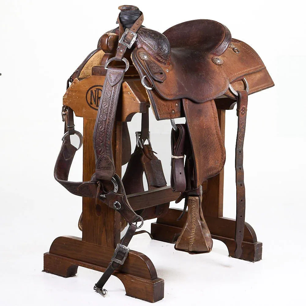 Cogsdil Saddlery Used 15in Roughout Floral Border Team Roping Saddle