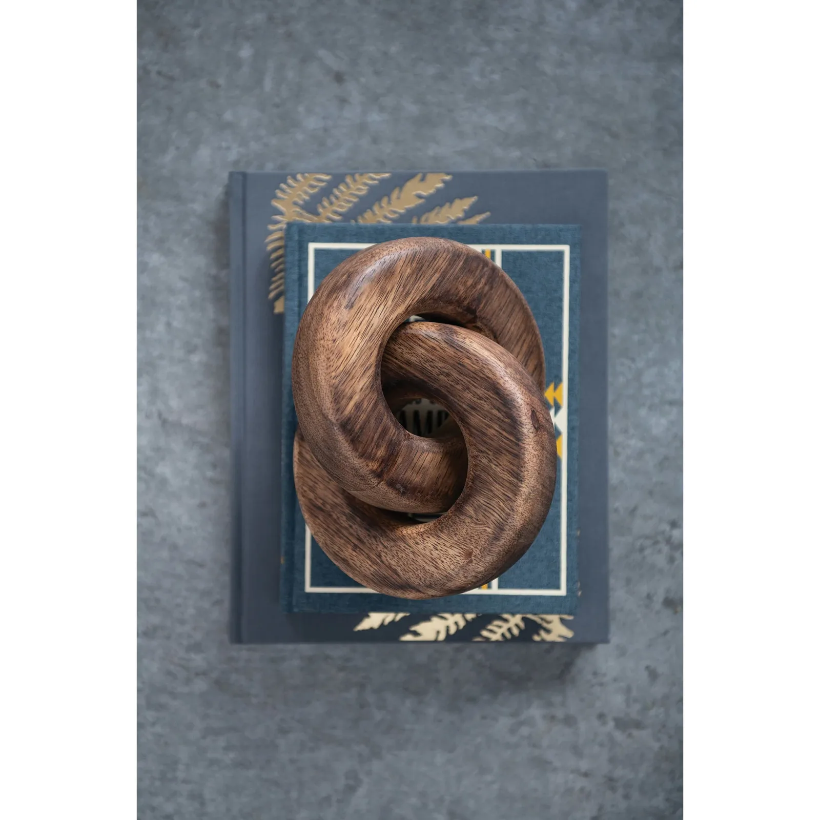Creative Co-Op Mango Wood Chain Decor - Image 2
