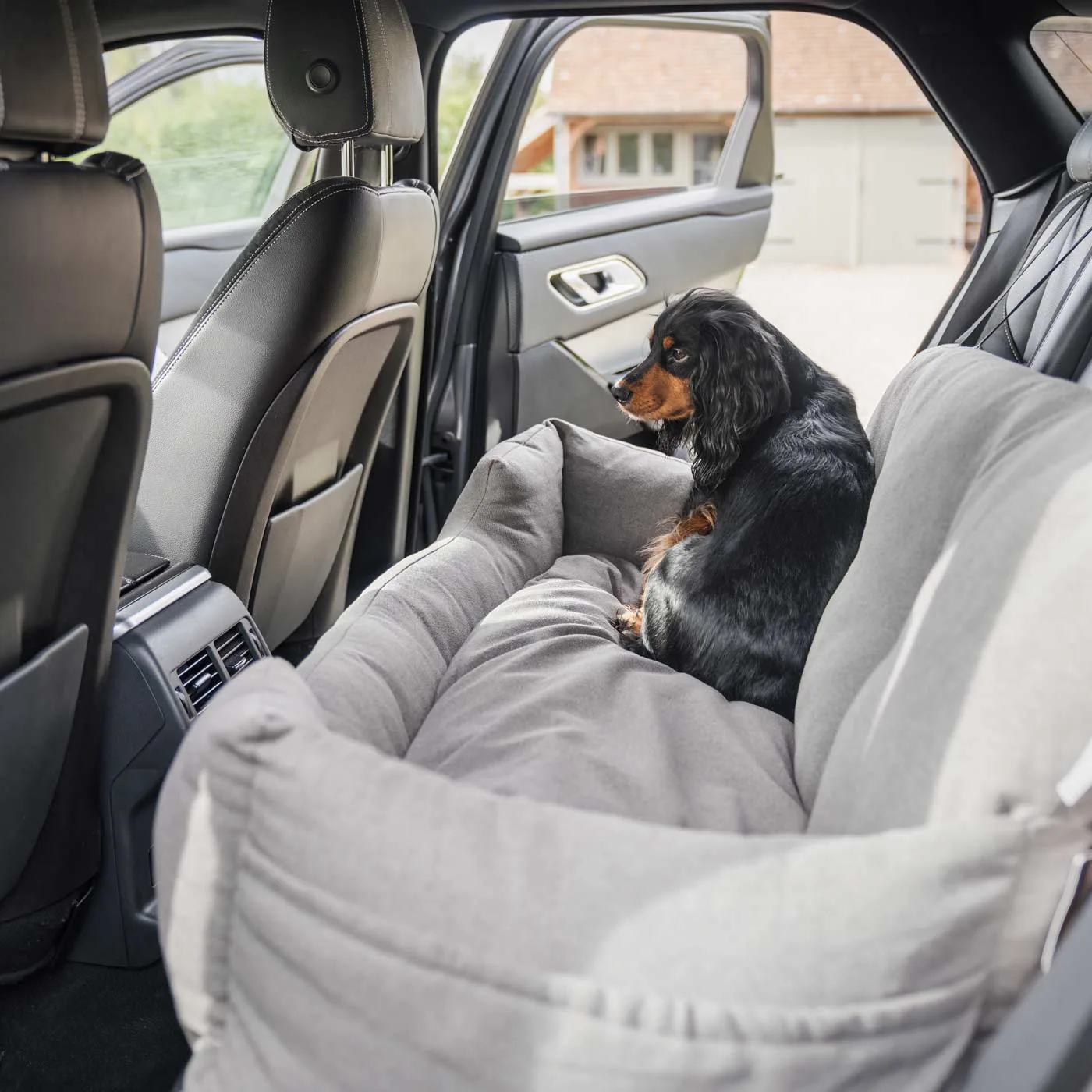 Double Easy Traveller in Truffle by Lords & Labradors - Image 2