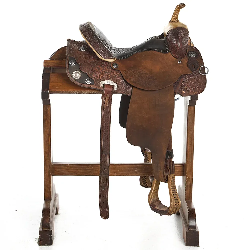 Double J Saddlery Used 14in Lynn McKenzie Special Barrel Saddle - Image 2