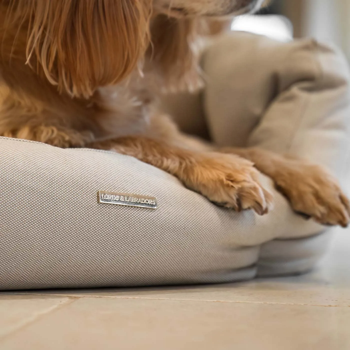 Essentials Twill Oval Bed in Linen by Lords & Labradors - Image 2