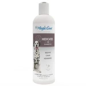 Four Paws Magic Coat Medicated Dog Shampoo 16 oz