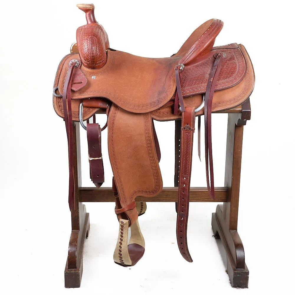 Futurity Custom Saddles Used 16in Diamond Basket Stamp Team Roper - Image 2