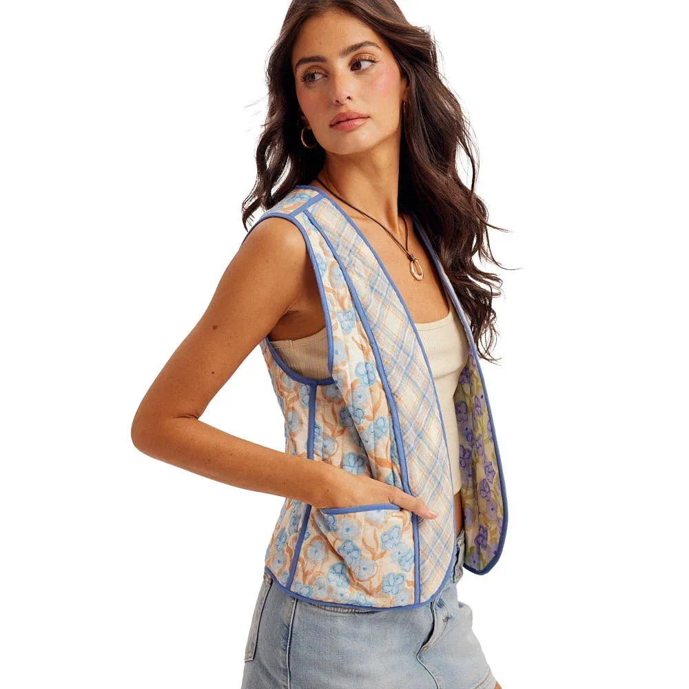 Hem And Thread Women's Blue Reversible Floral & Plaid Vest - Image 2
