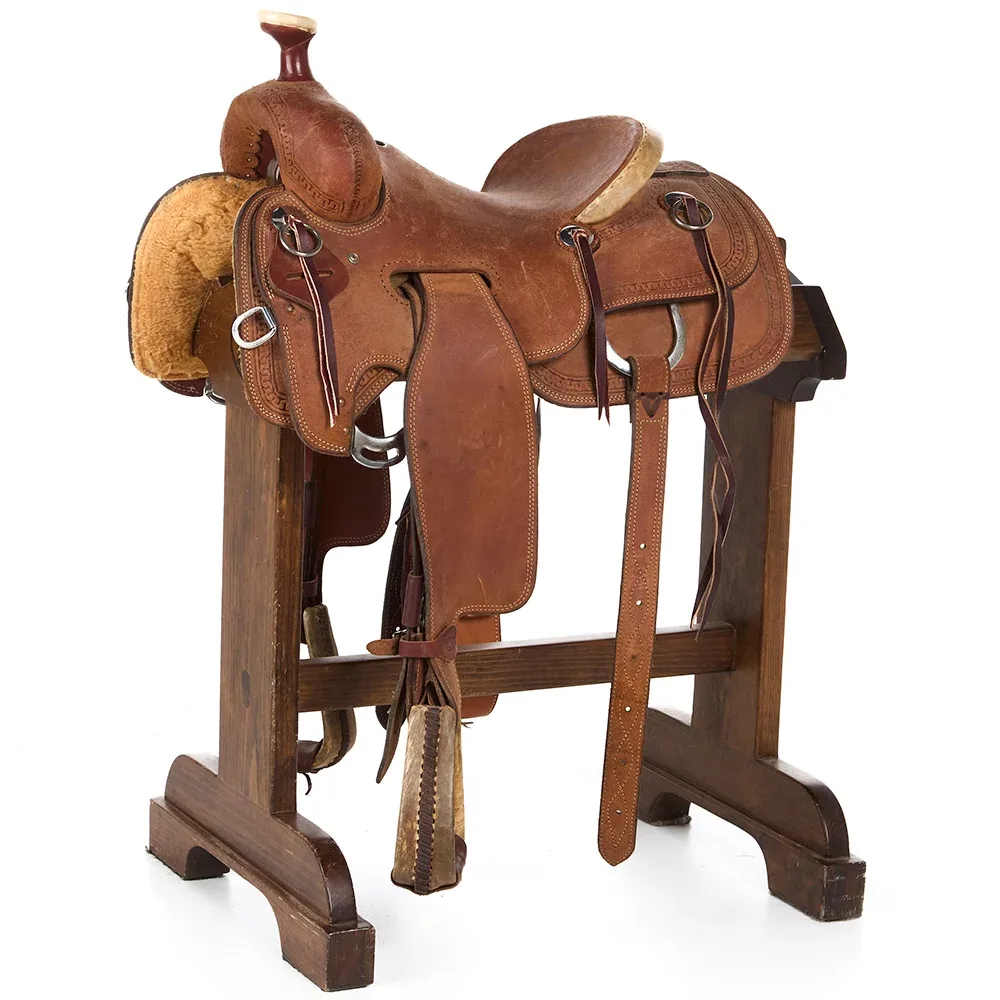 Henderson Used 15in Seat Rig Don Carlos Border Ranch Roper