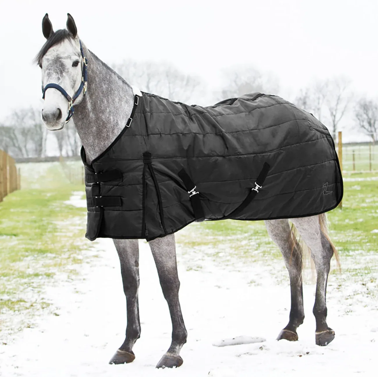 Horze Nevada Medium-Weight Stable Blanket