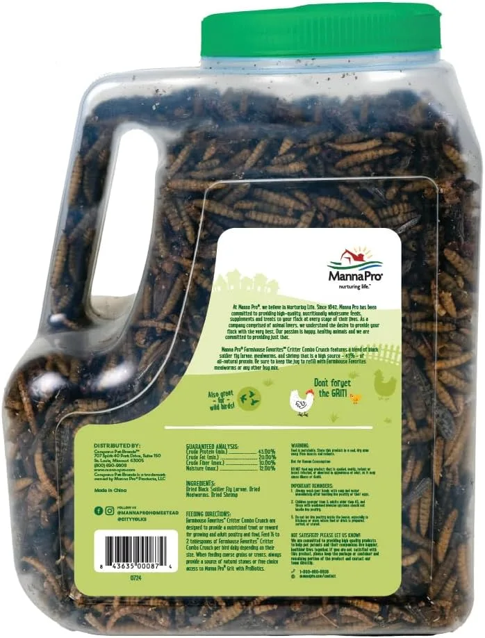 Manna Pro Farmhouse Favorites Critter Combo Crunch 25oz - Image 2