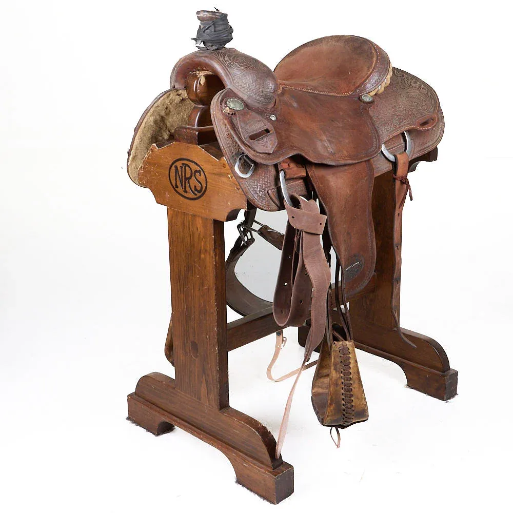 Martin Saddlery Used 15.5in 1/2 Breed Combo Tooled Team Roper