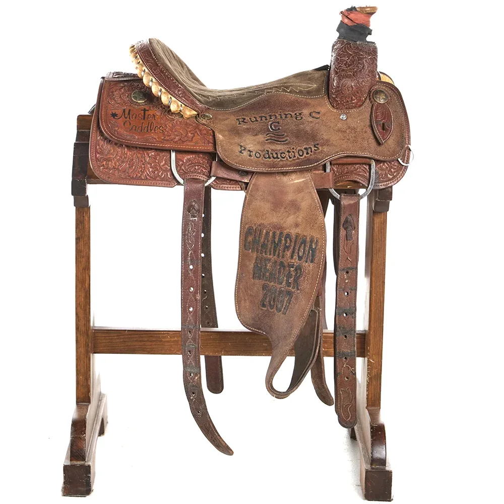 Master Saddlery Used 15.5in Running C Trophy Team Roper - Image 2