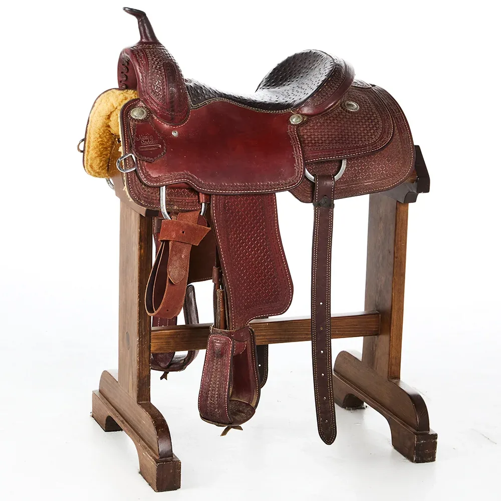 Master Saddlery Used 15.5in Waffle Stamp Pleasure Saddle