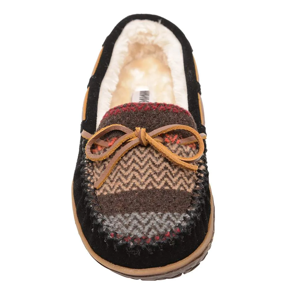 Minnetonka Women's Tilia Black Multi Slipper - Image 2