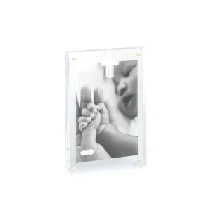 Mud Pie Vertical Layered Cross Frame