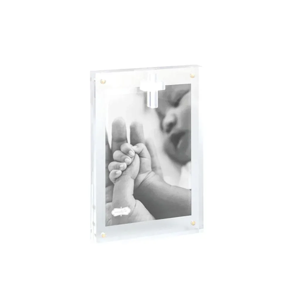 Mud Pie Vertical Layered Cross Frame