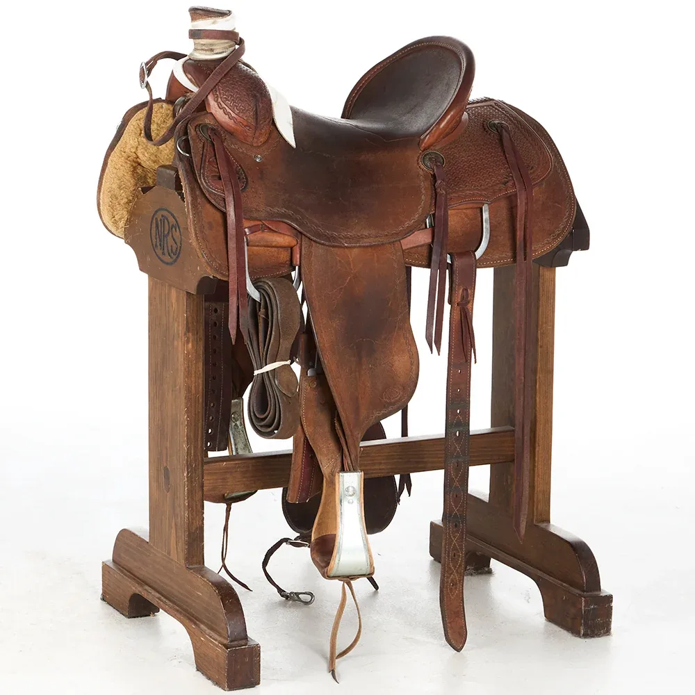 Nrs Pro Series Used 15in 1/2 Breed Full Border Ranch Roper