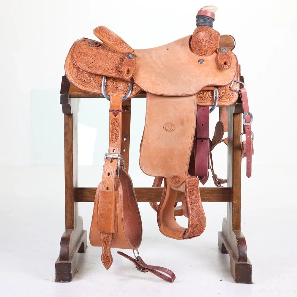 NRS Used 14in1/2 Floral Tooled Team Roping Saddle - Image 2