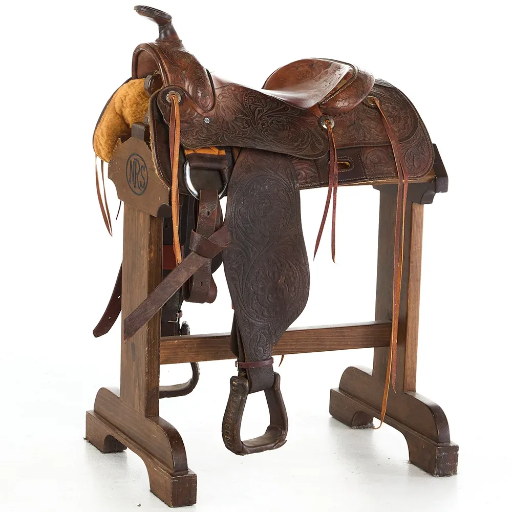 Oliver Saddlery Used 15in Full Floral Tooled Pleasure Saddle