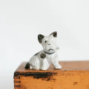 ONE EYED SMALL TERRIER FIGURINE