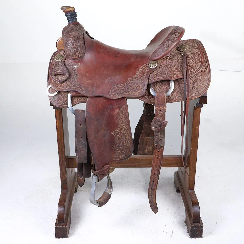 Paul Turner Used 16 inches 1/2 Breed Floral Versatility Saddle - Image 2