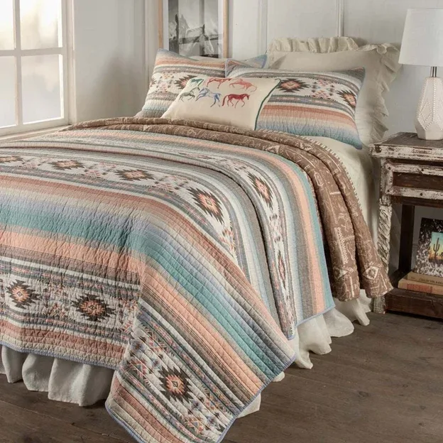 Peking Handicraft Inc. Vintage Sunset Quilt Set