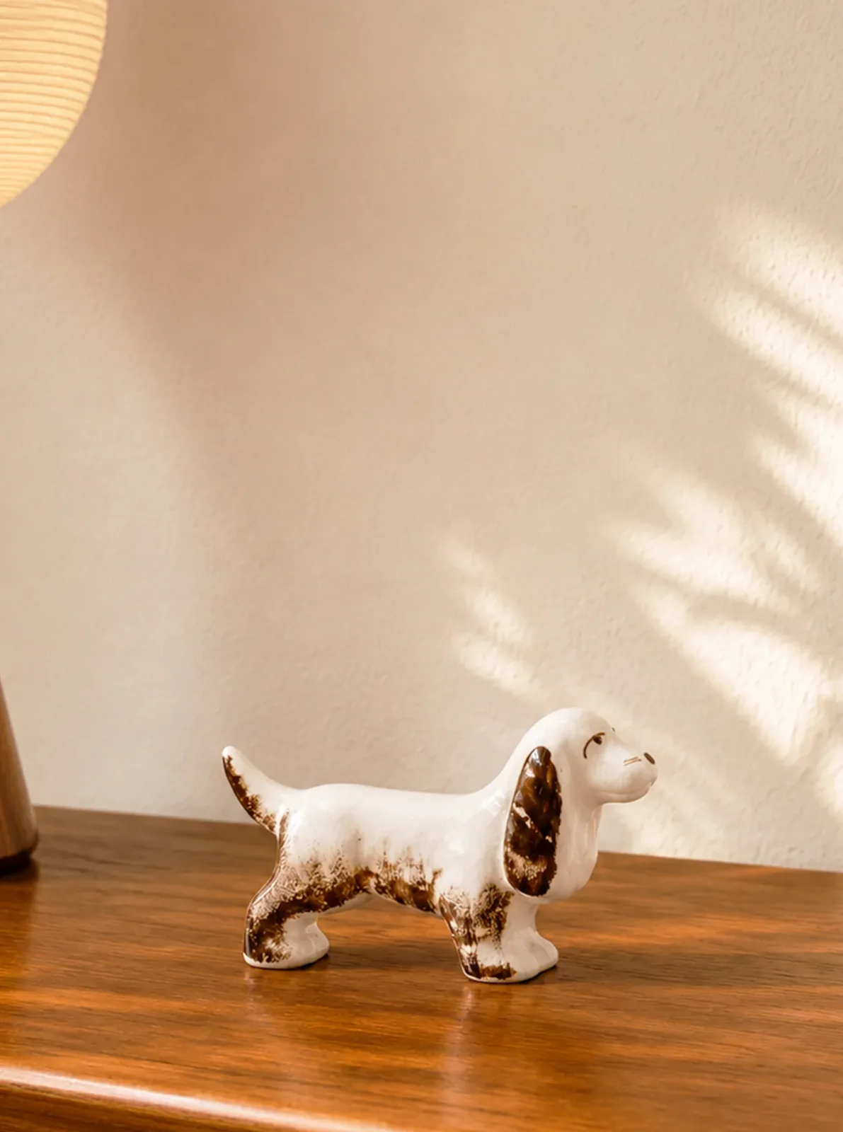 PORCELAIN HOUND FIGURINE