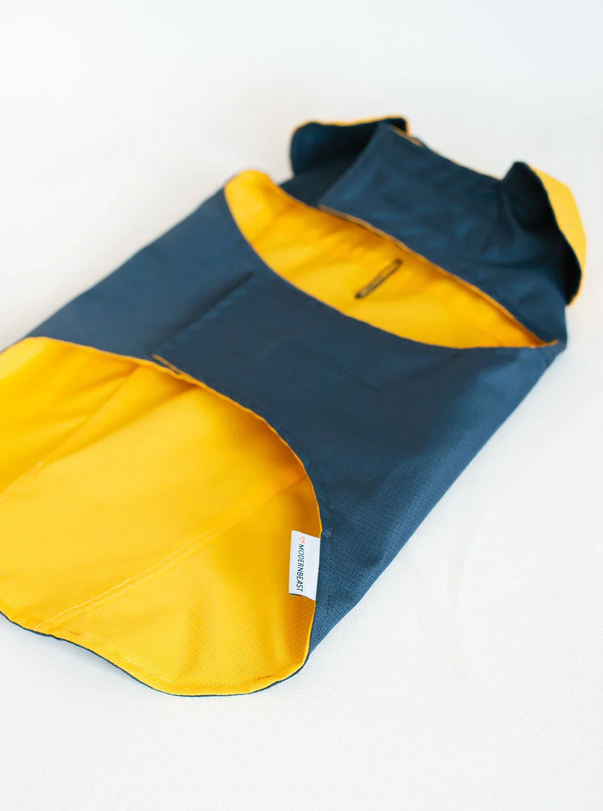 REVERSIBLE DOG RAINCOAT - Image 2