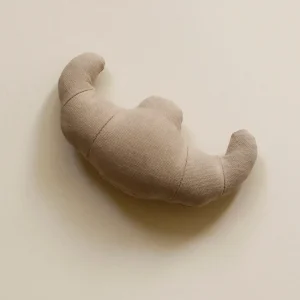 BUTTERY CROISSANT CATNIP TOY