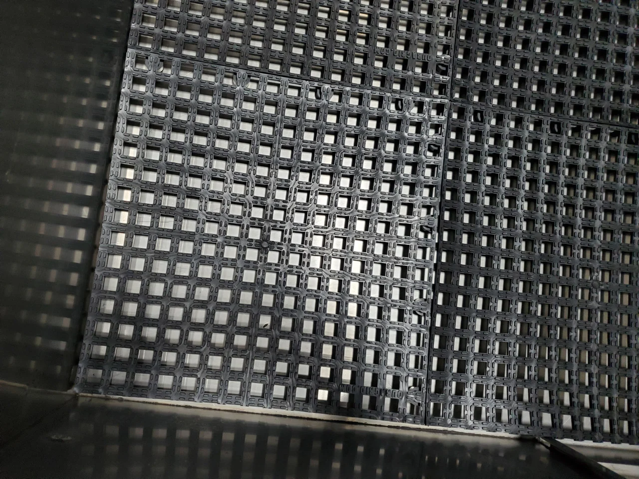 Petology Non-Slip Tiles for 48" Tub