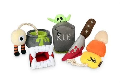 Howling Haunts Toy Collection 5 Piece Set - Image 2