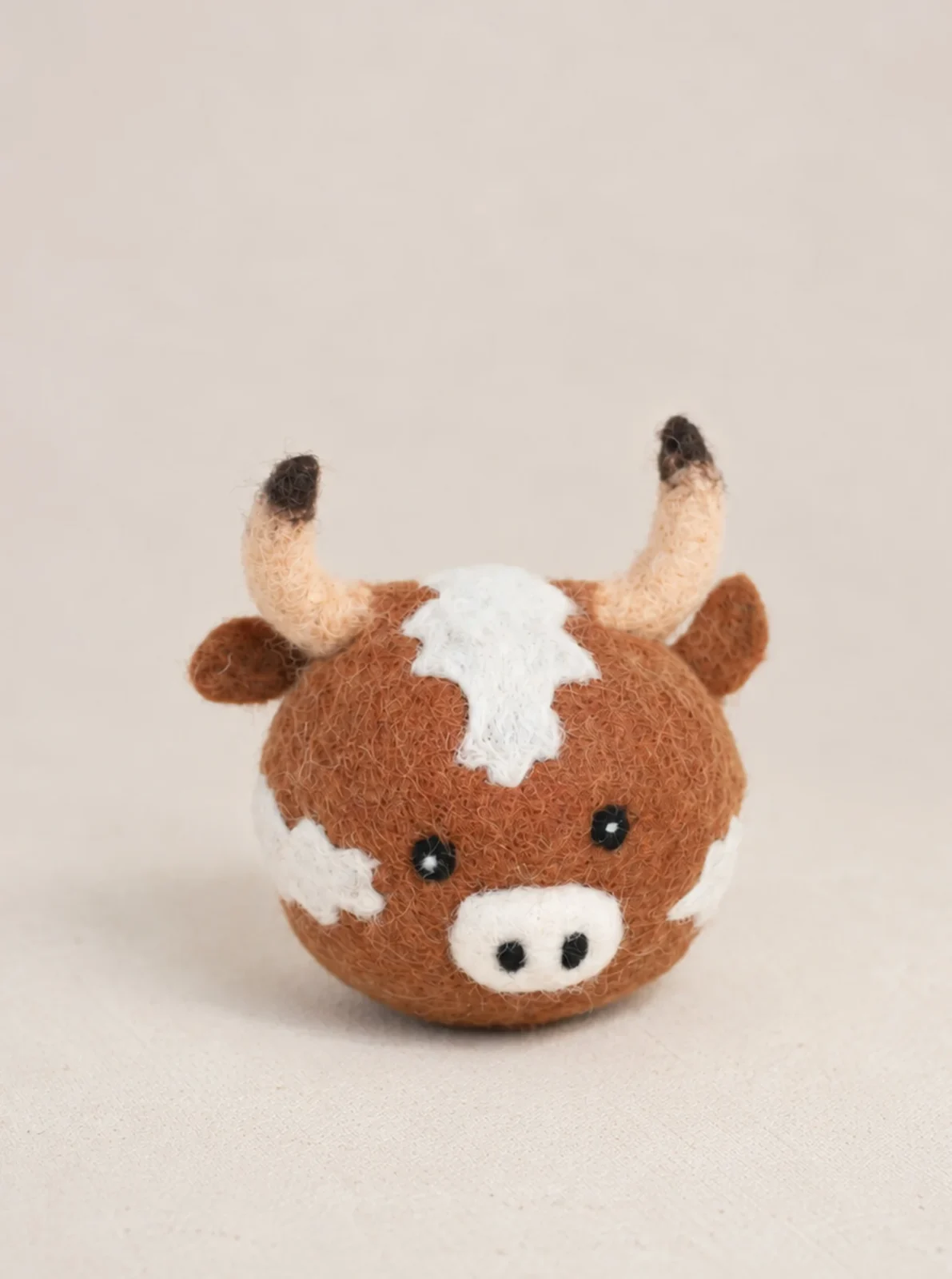 TEXAS LONGHORN BEASTBALL WOOL DOG TOY