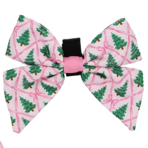 Pretty in Pine Collar Slider