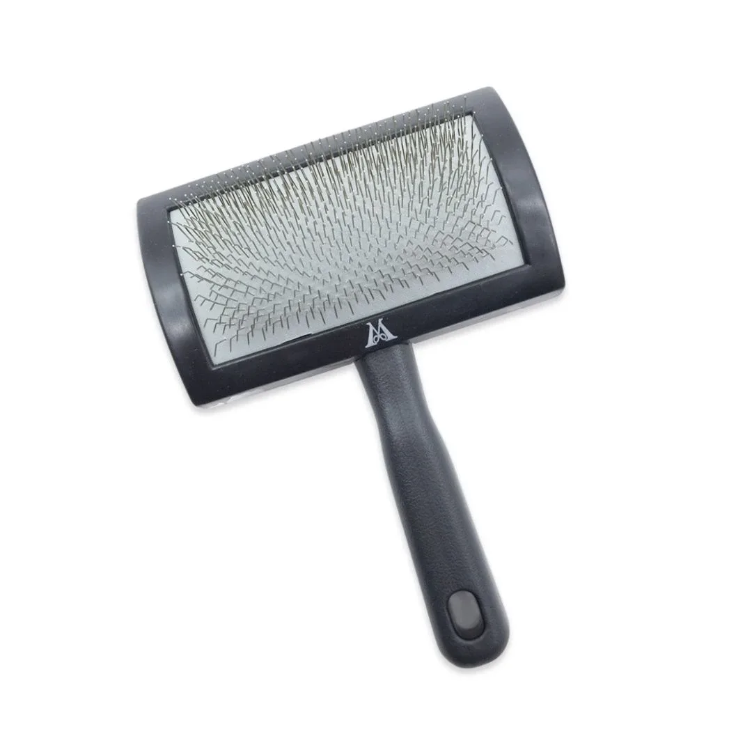 Millers Forge Universal Curved Slicker Brush Regular