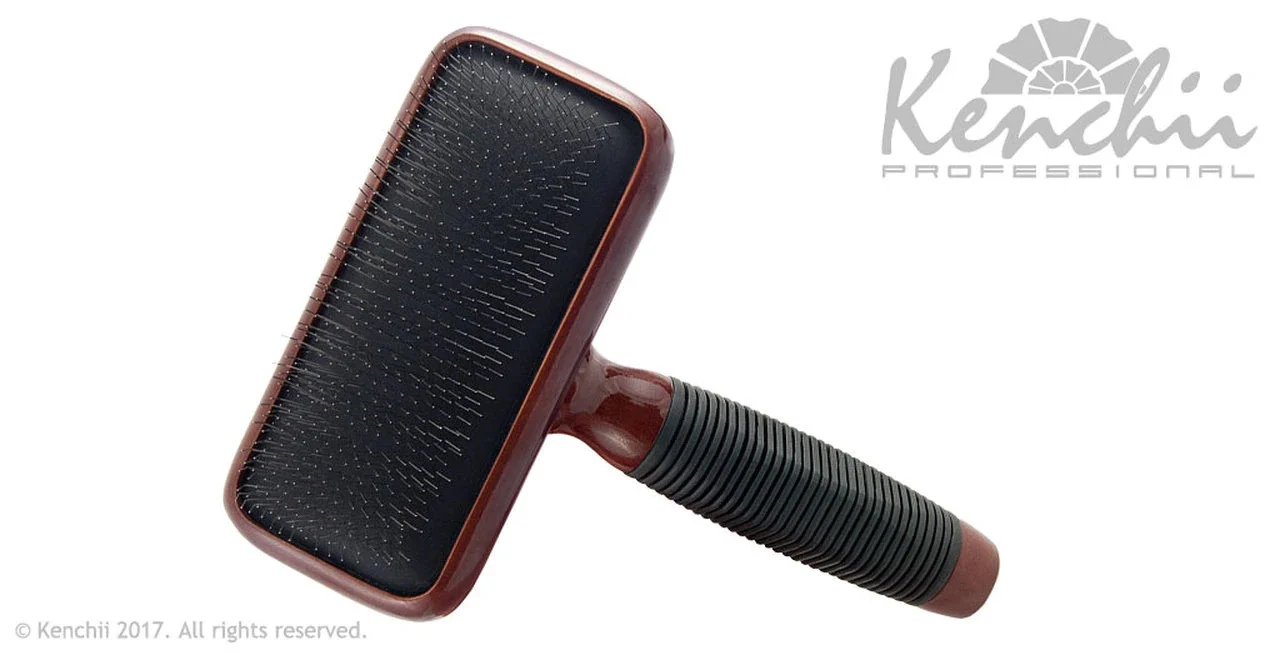 Kenchii Slicker Brush, Medium