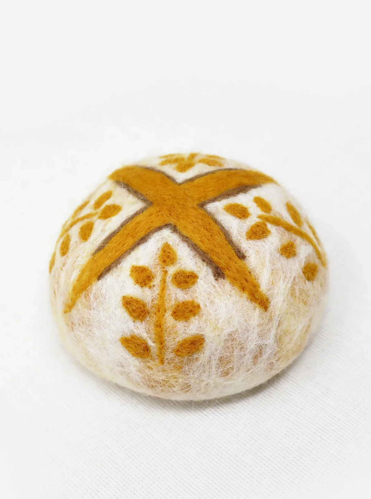 SOURDOUGH LOAF WOOL DOG TOY - Image 2