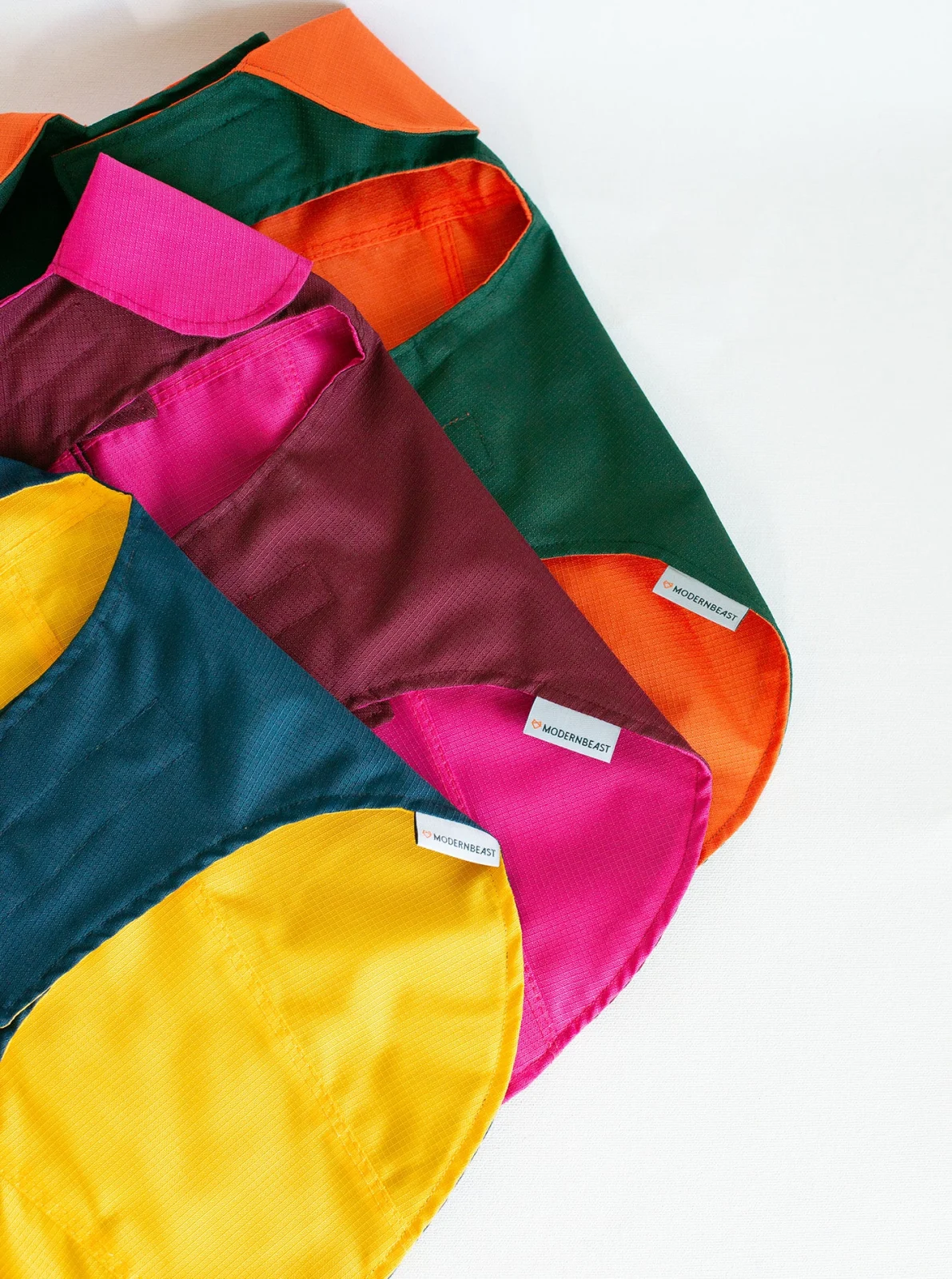 REVERSIBLE DOG RAINCOAT