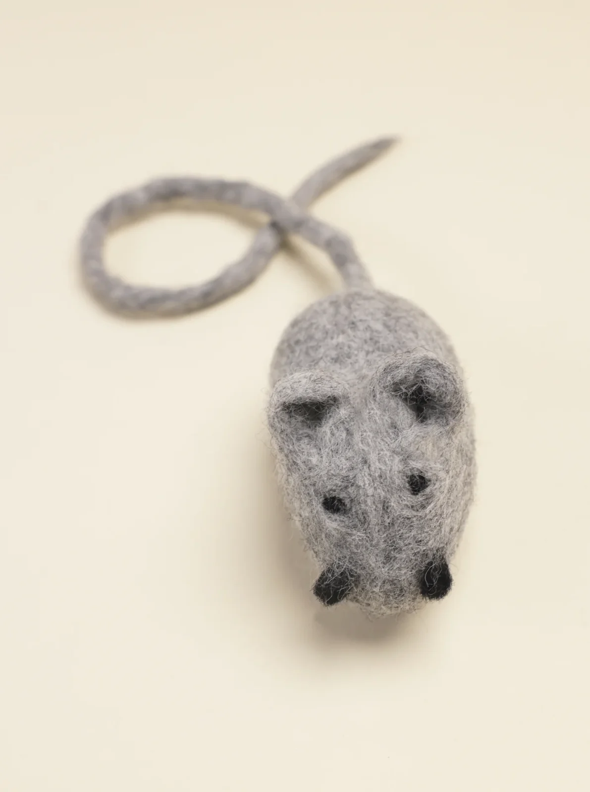 CITY MOUSE WOOL CAT TOY - Image 2