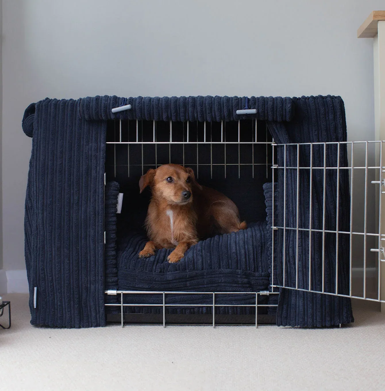 Dog Crate Set in Navy Essentials Plush by Lords & Labradors - Image 2
