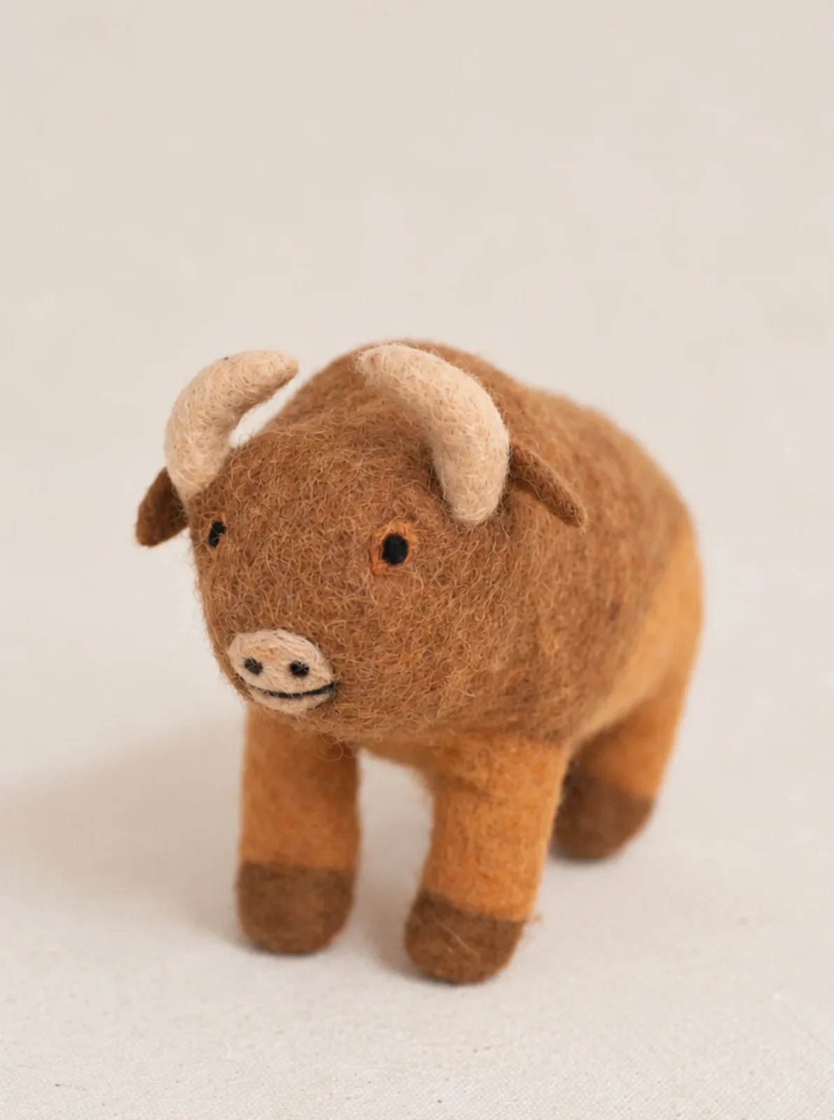 AMERICAN BISON WOOL DOG TOY