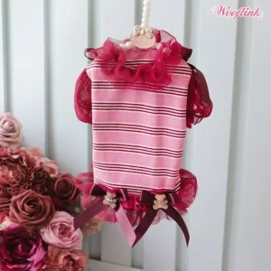 Wooflink Fall in Love Blouse in Strawberry
