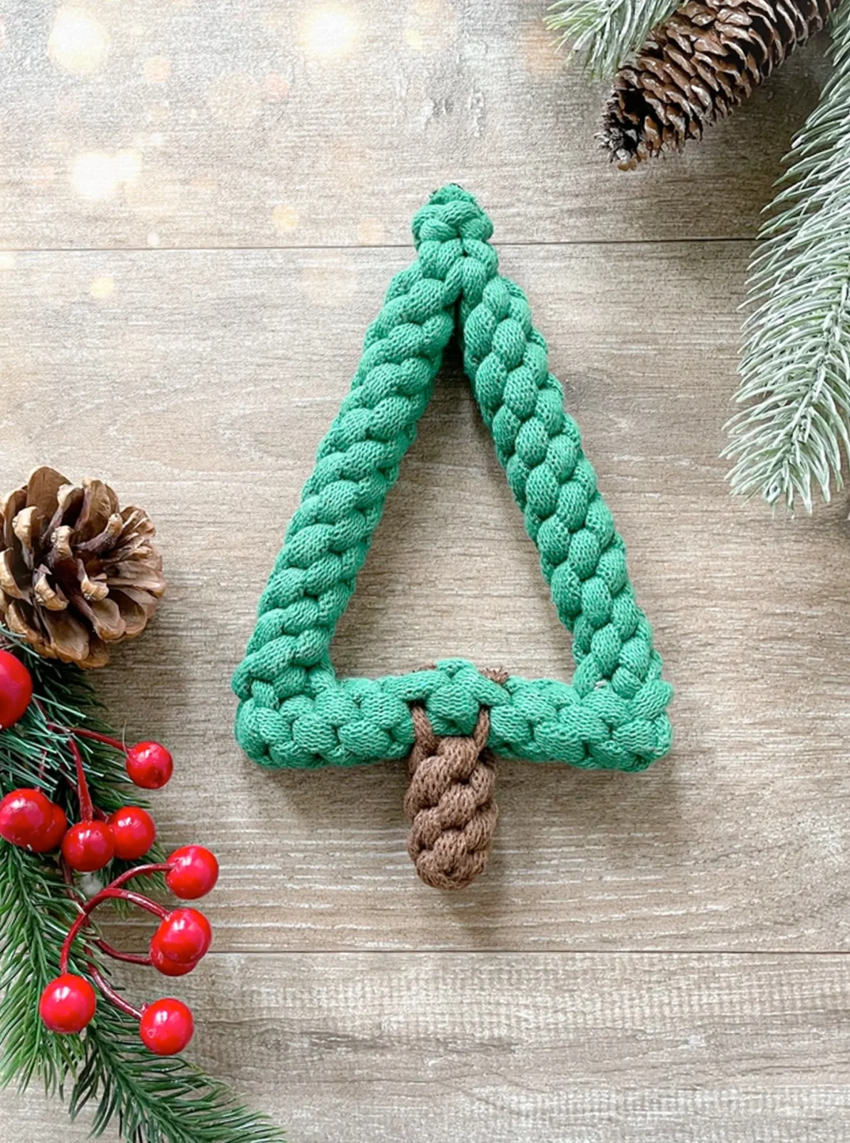 TREE ROPE DOG TOY