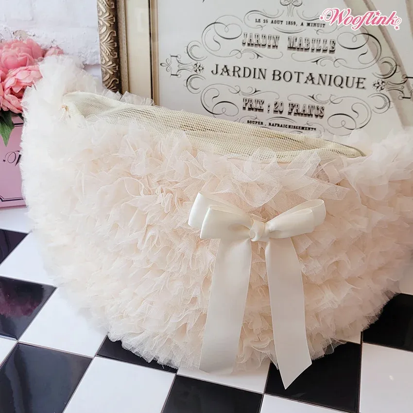 Wooflink Hug Me Bag Tulle in Cream - Image 2