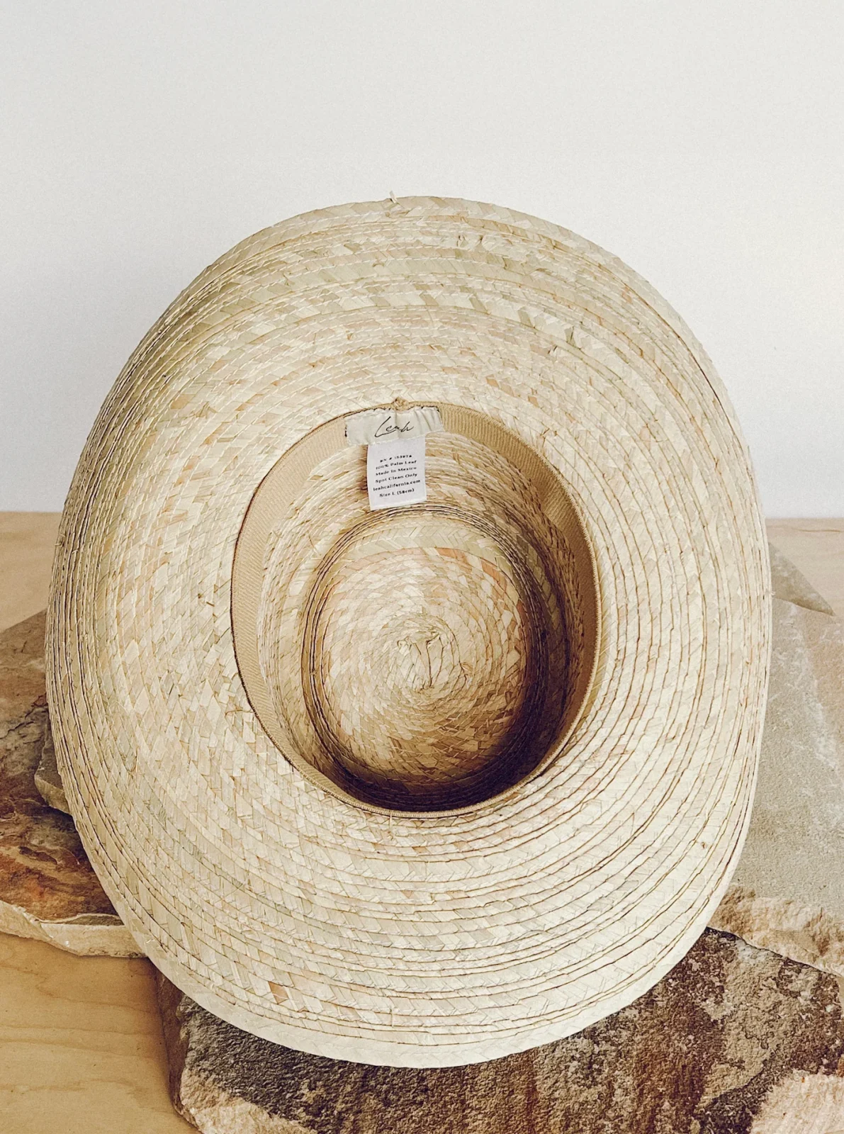 DOG WALKING HAT - Image 2