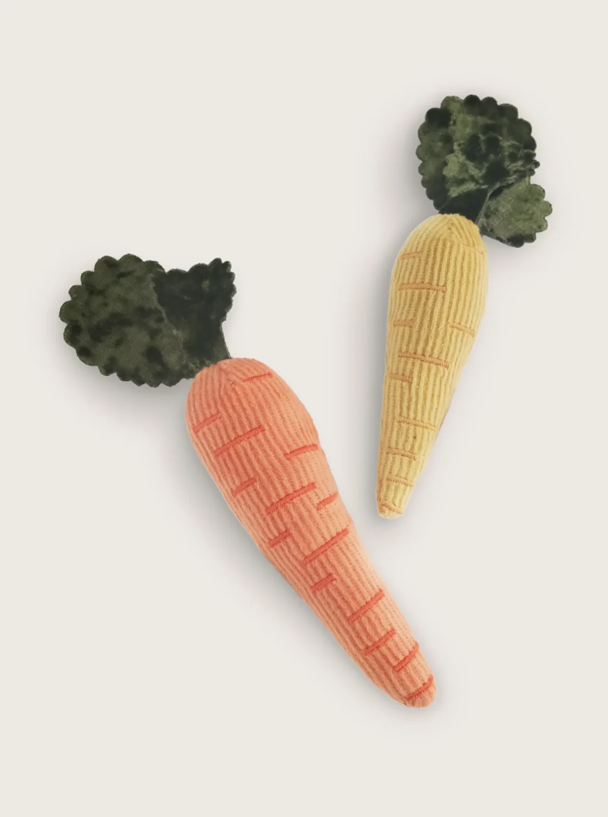 BABY CARROTS CATNIP TOY