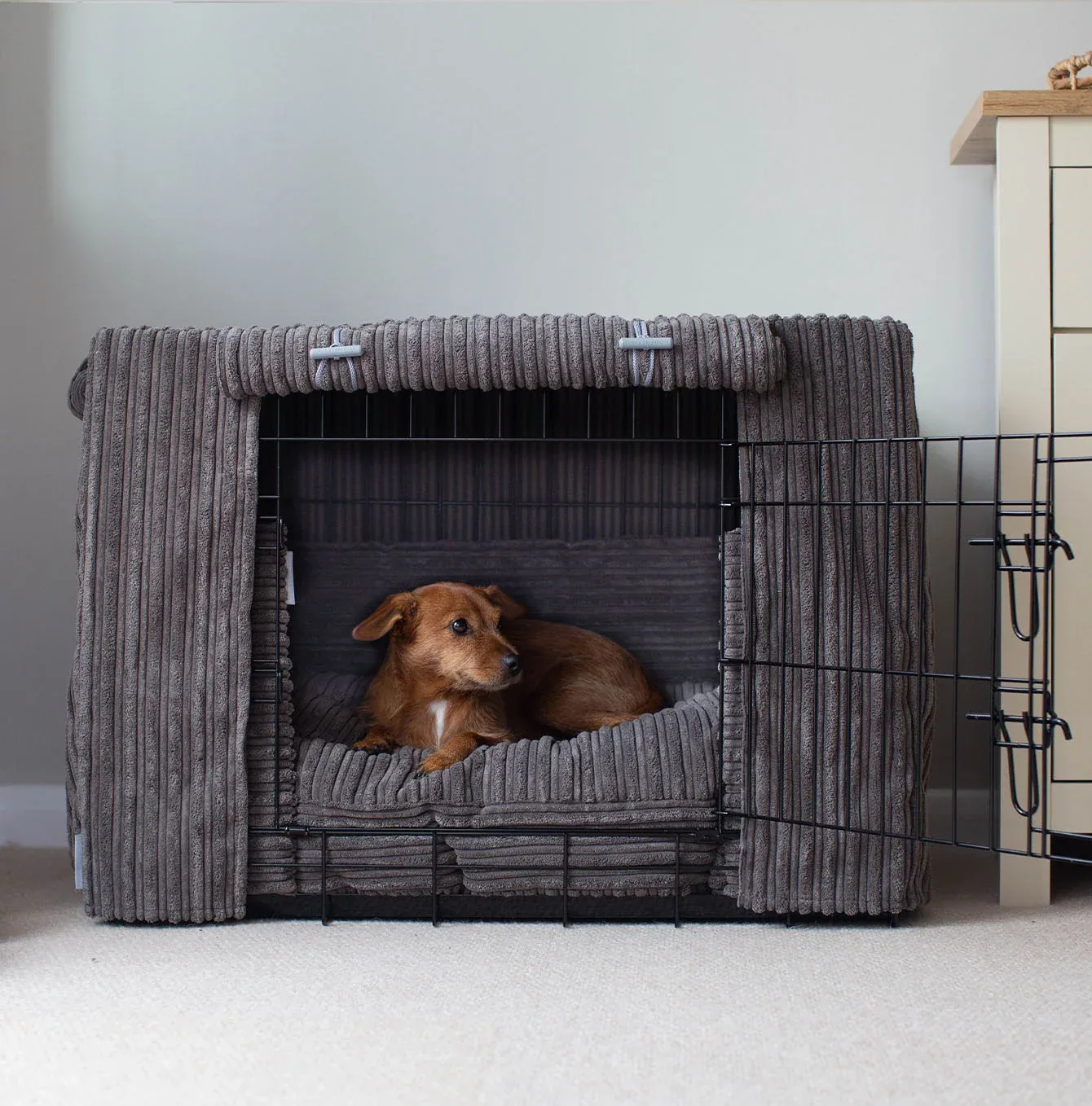 Dog Crate Set in Dark Grey Essentials Plush by Lords & Labradors - Image 2