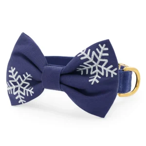 Snowflakes Embroidered Bow Tie Collar