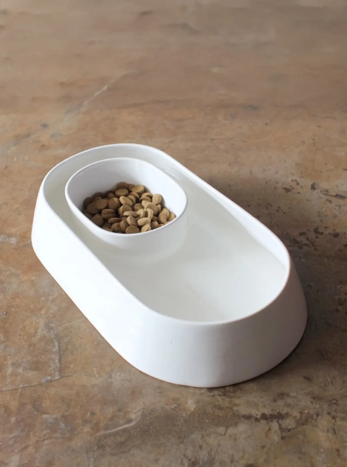 SNACK ALL DAY CERAMIC PET FOOD + WATER BOWL