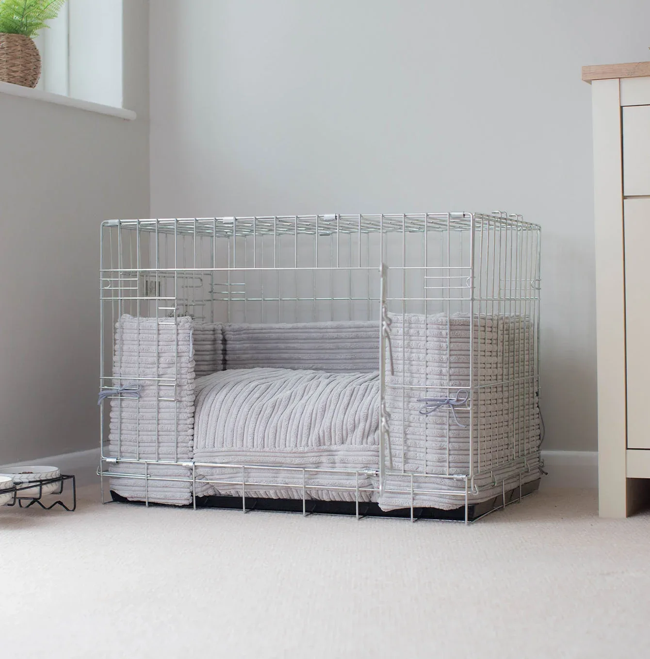 Dog Crate Bumper in Light Grey Essentials Plush by Lords & Labradors - Image 2