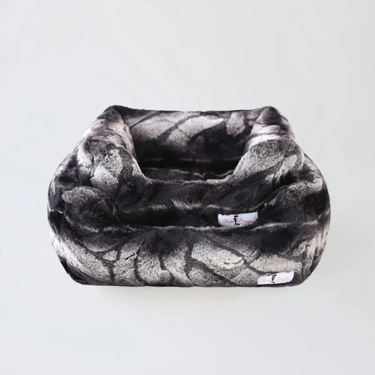 Deluxe Dog Bed - Image 2