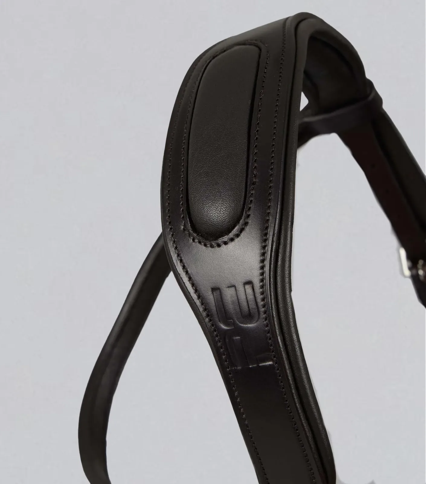 Rivere Anatomical Snaffle Bridle with Flash Black - Image 2