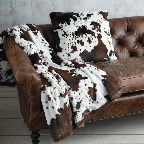 Rod`S Cozy Faux Fur Cowhide Throw - Image 2